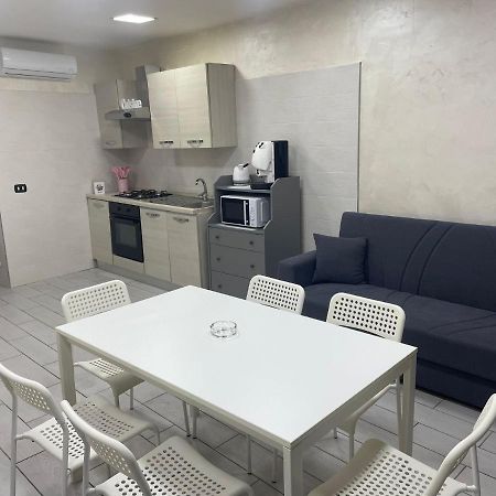 Rosy House Apartment Naples Exterior photo